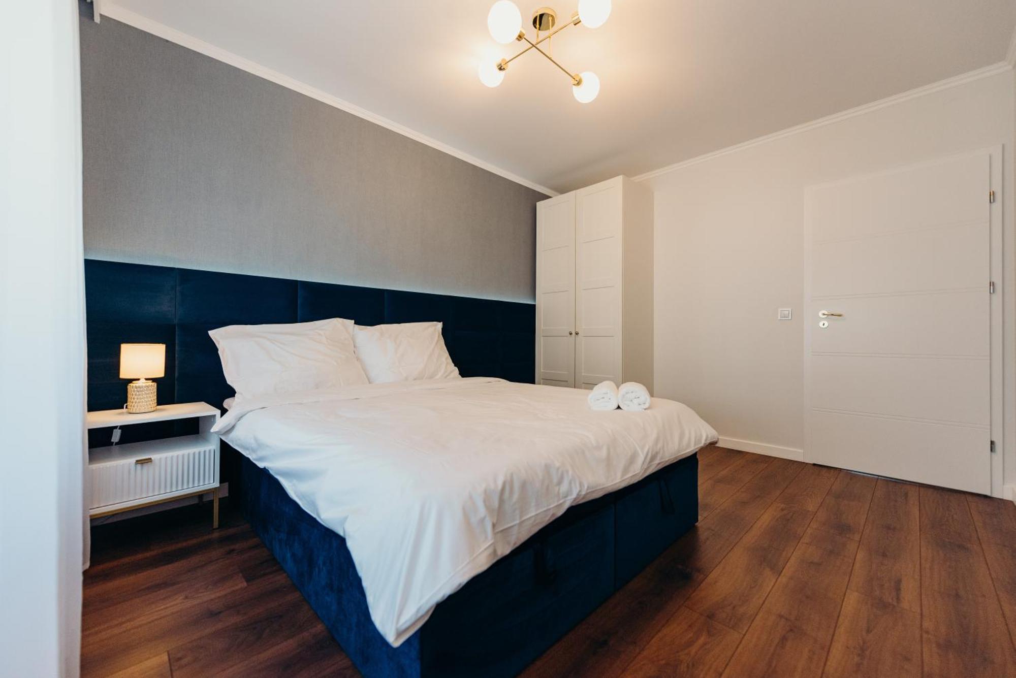 3 Bedrooms Premium Bella Blue For 8 Guests With Ac And Free Out Side Parking Rzeszów Extérieur photo