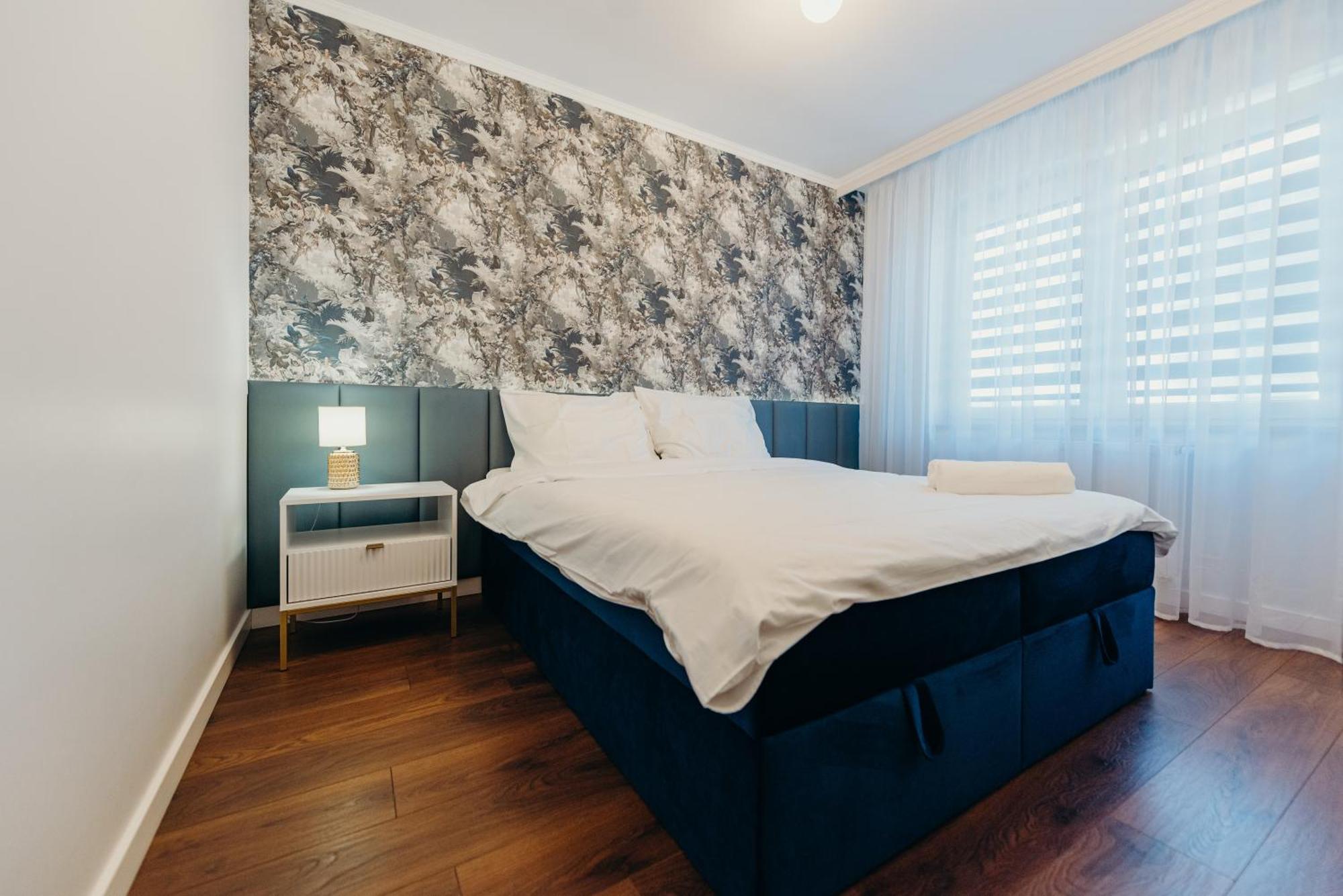 3 Bedrooms Premium Bella Blue For 8 Guests With Ac And Free Out Side Parking Rzeszów Extérieur photo